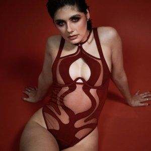 THISTLE & SPIRE Psyche Bodysuit Size L (Never Worn)